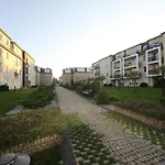 Nadmorski 1 *