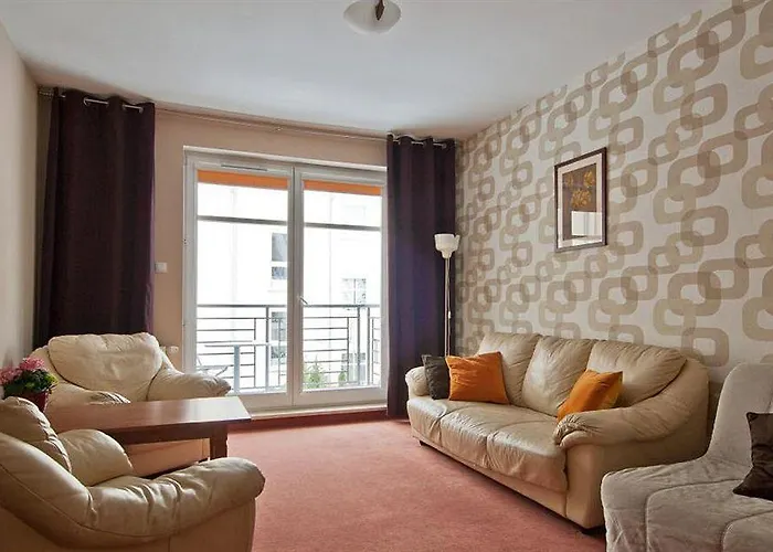 Apartment Nadmorski 1 *